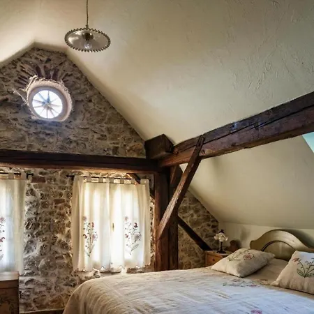 Traditional House Kal With Whirlpool Сasa de vacaciones Semic